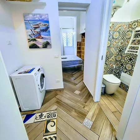 Apartment Seafront House Gabbiano Blu Santa Flavia