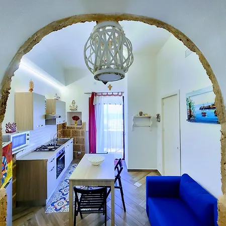 Apartment Seafront House Gabbiano Blu Santa Flavia